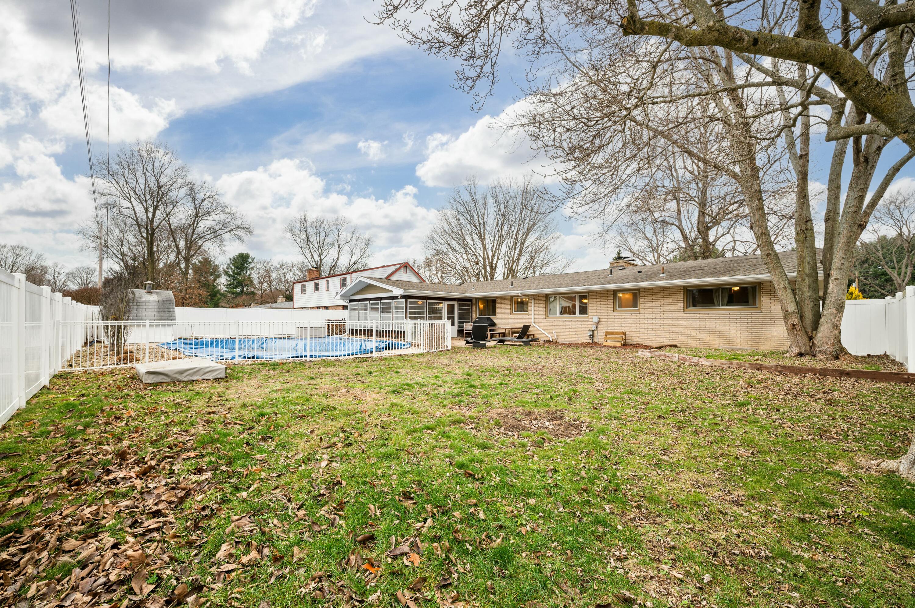 1428 Timberlane Drive, St. Joseph