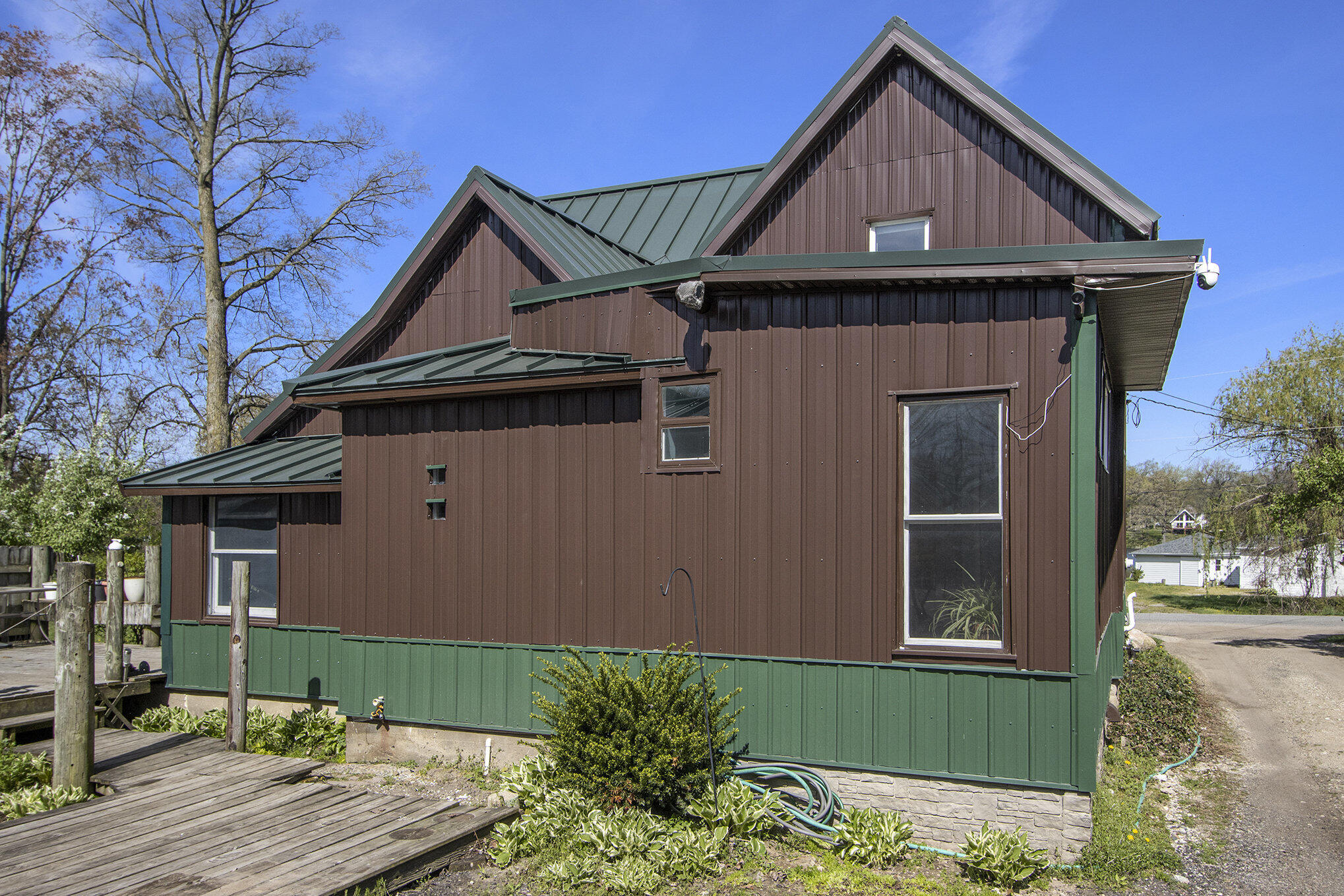 61395 N Main Street