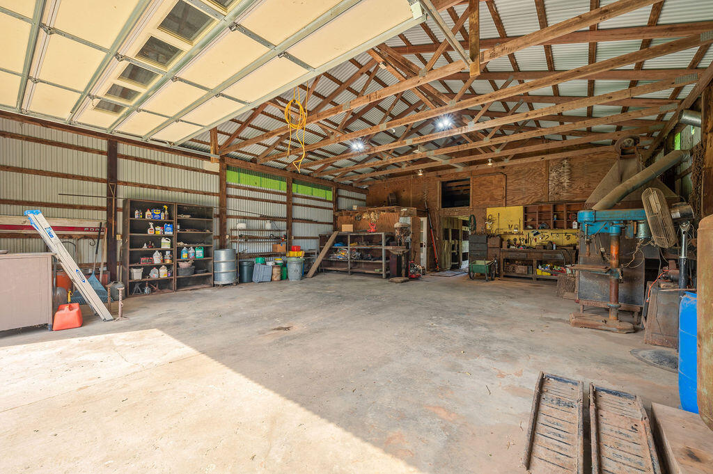 11180 Range Line Road