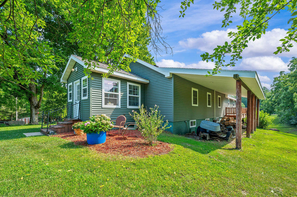 11180 Range Line Road