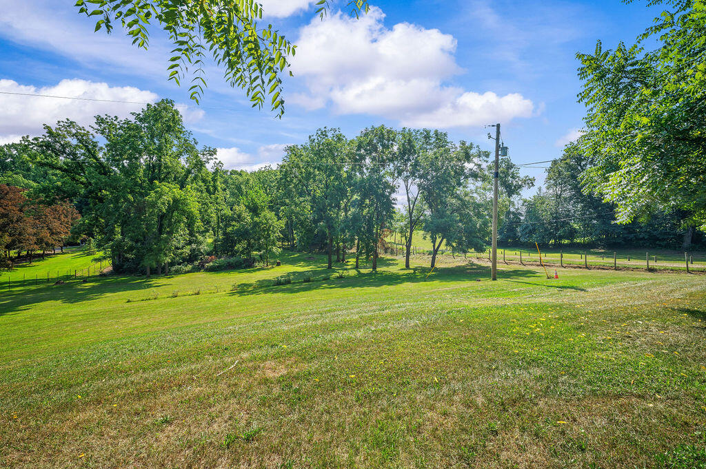11180 Range Line Road