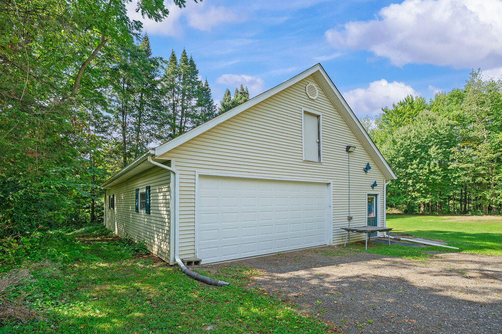 1583 E Galien Buchanan Road