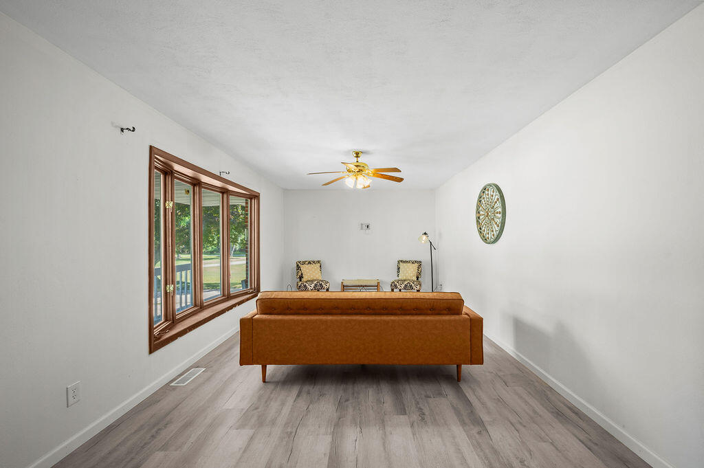 1240 Chapelgate Road
