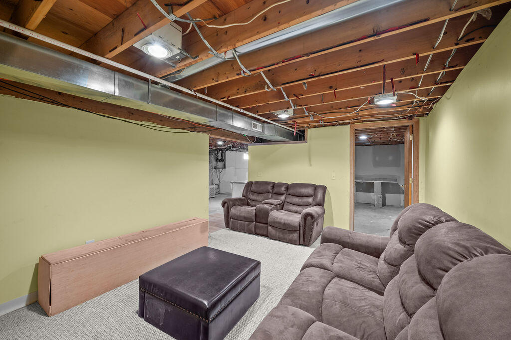 1240 Chapelgate Road