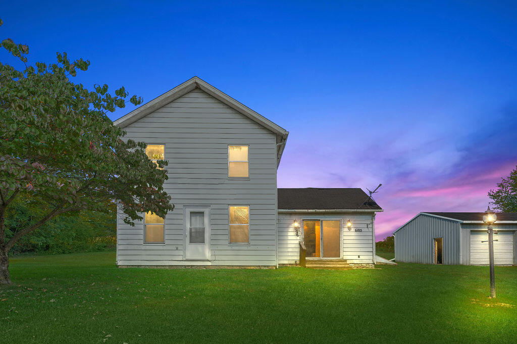 6105 Burrus Road