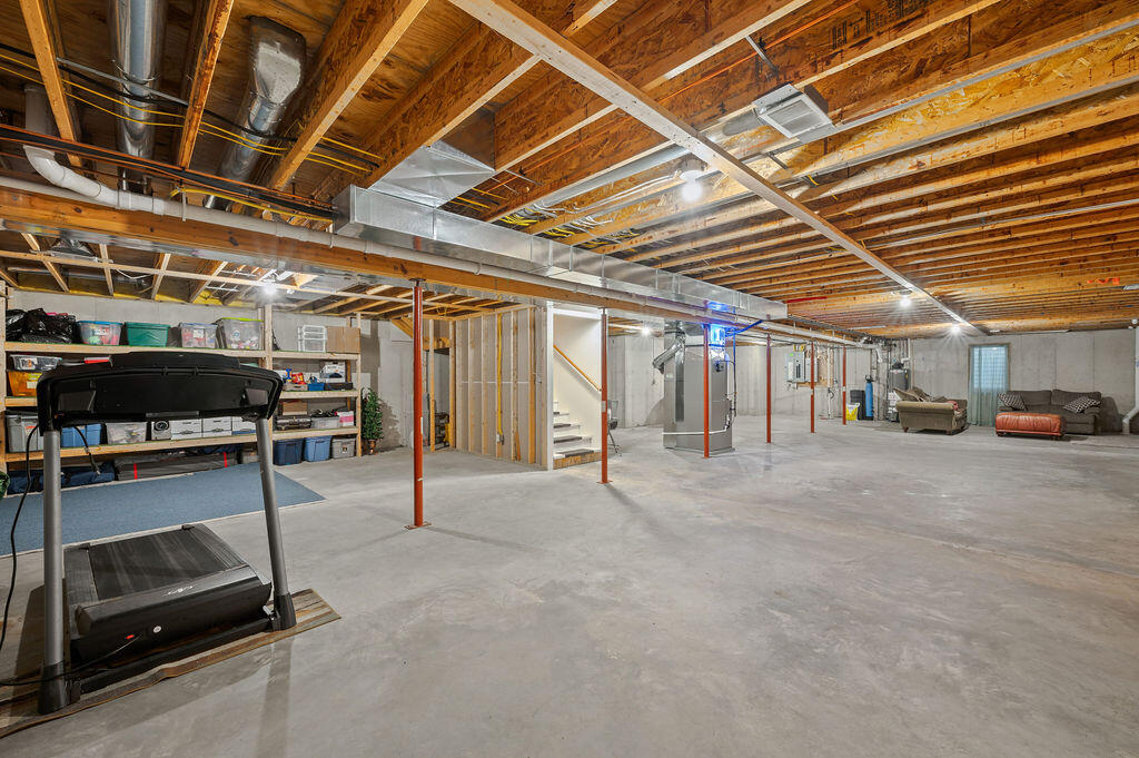1604 Orchard Lane