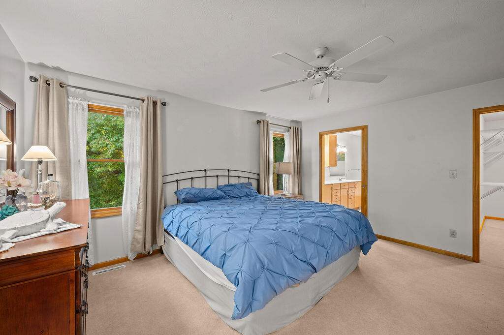 1604 Orchard Lane