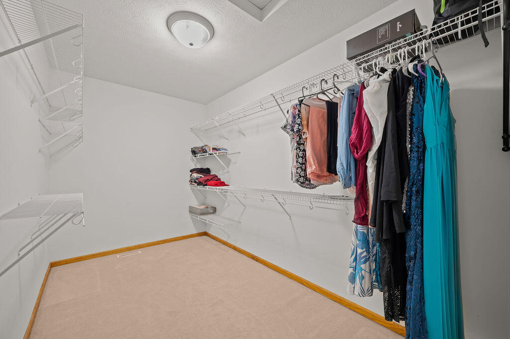 1604 Orchard Lane