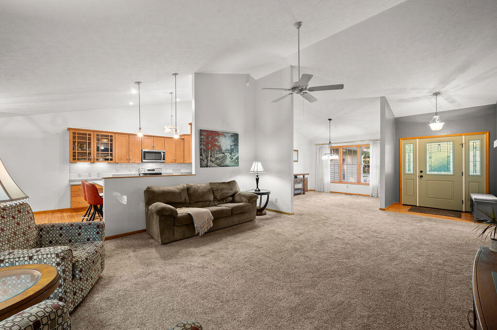 1604 Orchard Lane