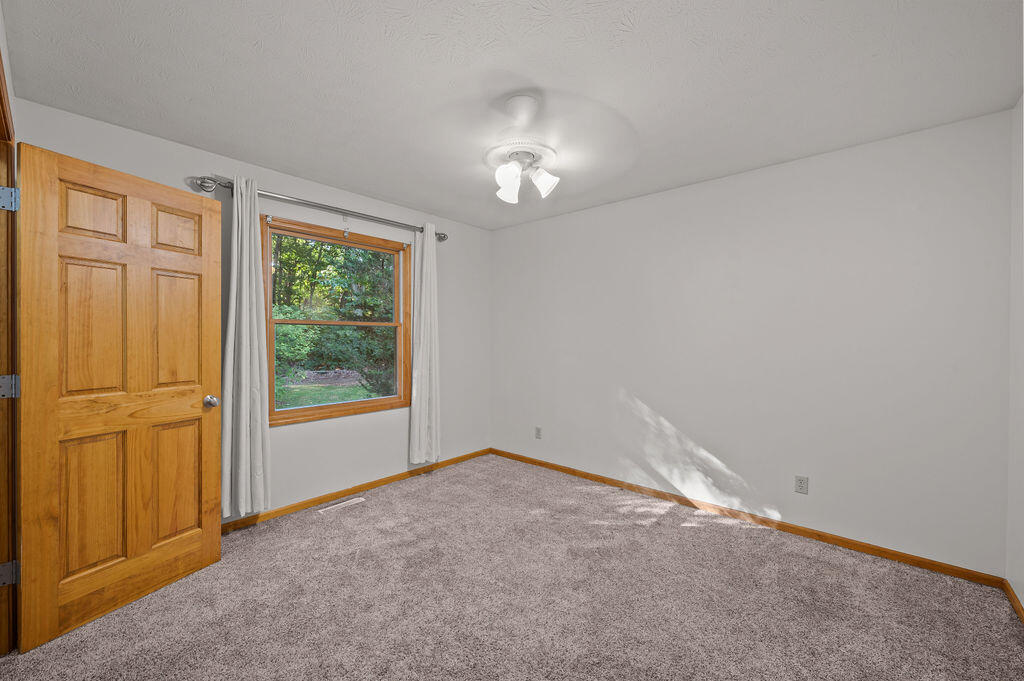 1604 Orchard Lane