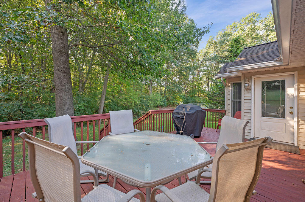 1604 Orchard Lane