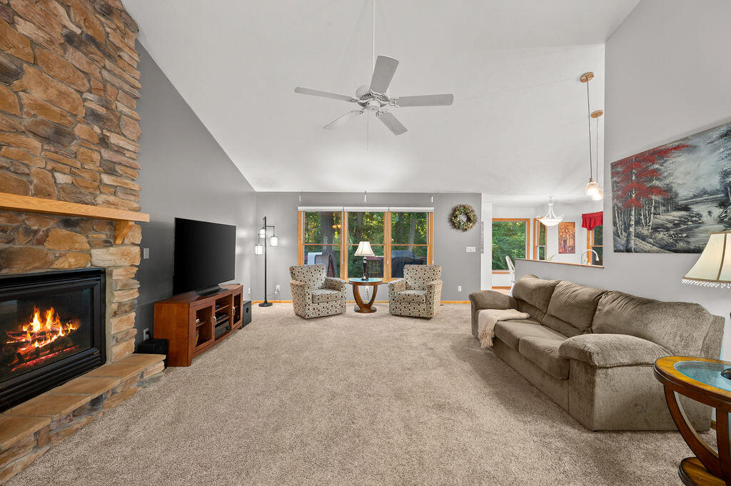 1604 Orchard Lane