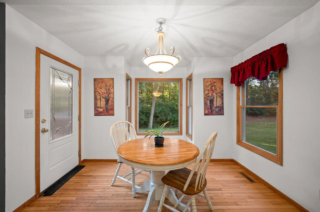 1604 Orchard Lane