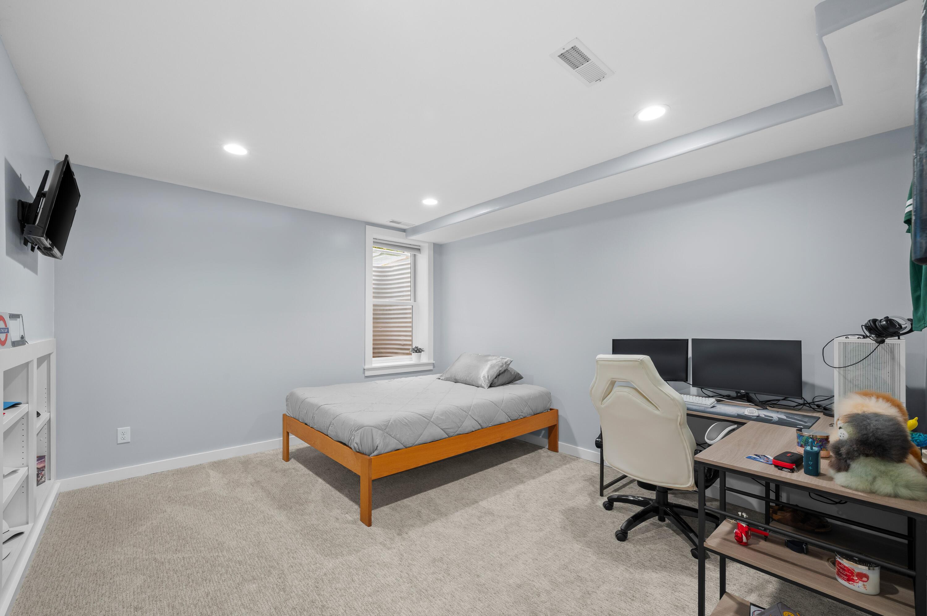 1560 Stonecreek Drive, Niles