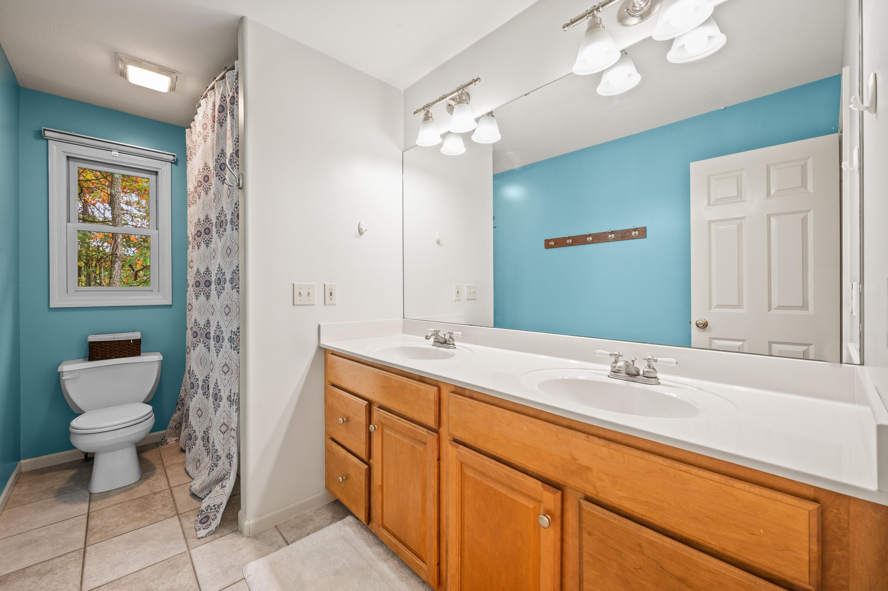 1560 Stonecreek Drive, Niles