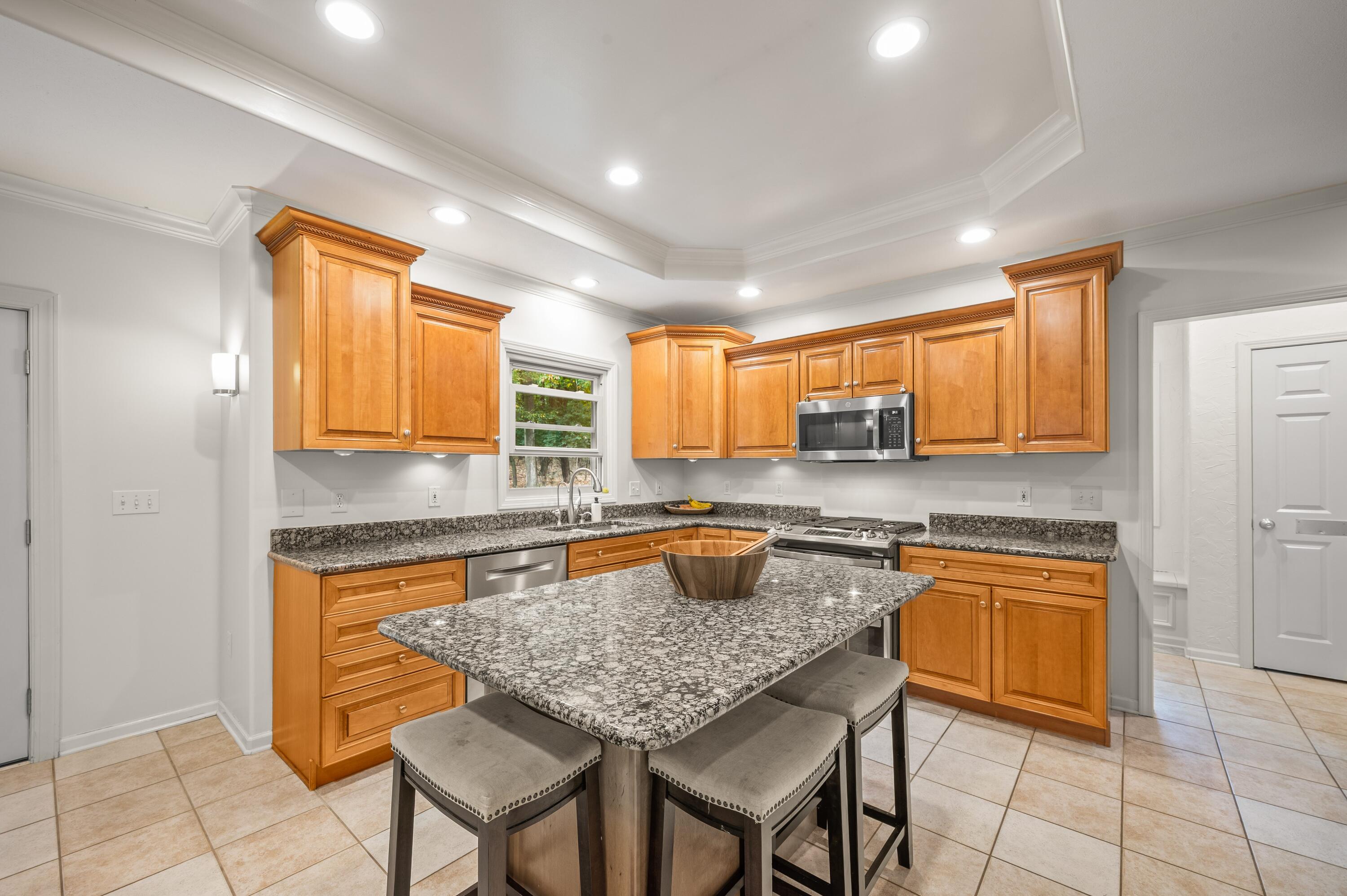 1560 Stonecreek Drive, Niles