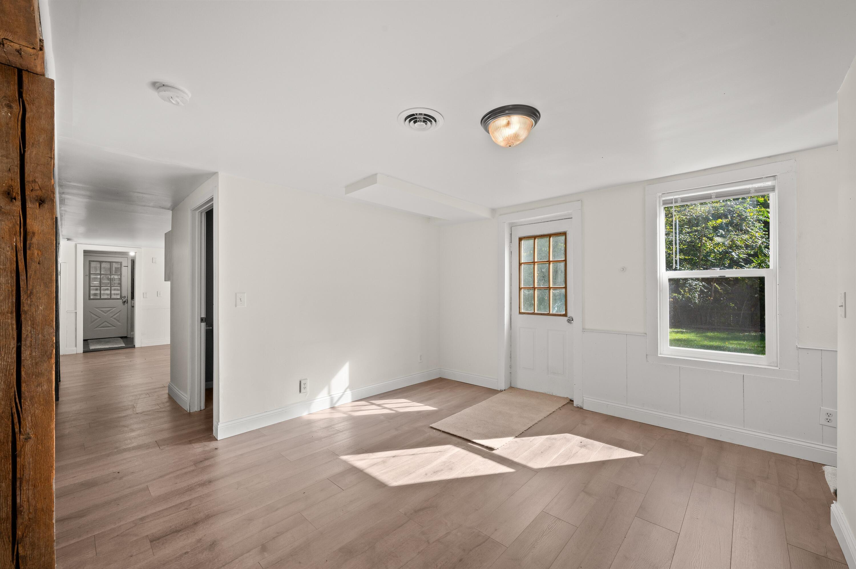 3119 N US Highway 31