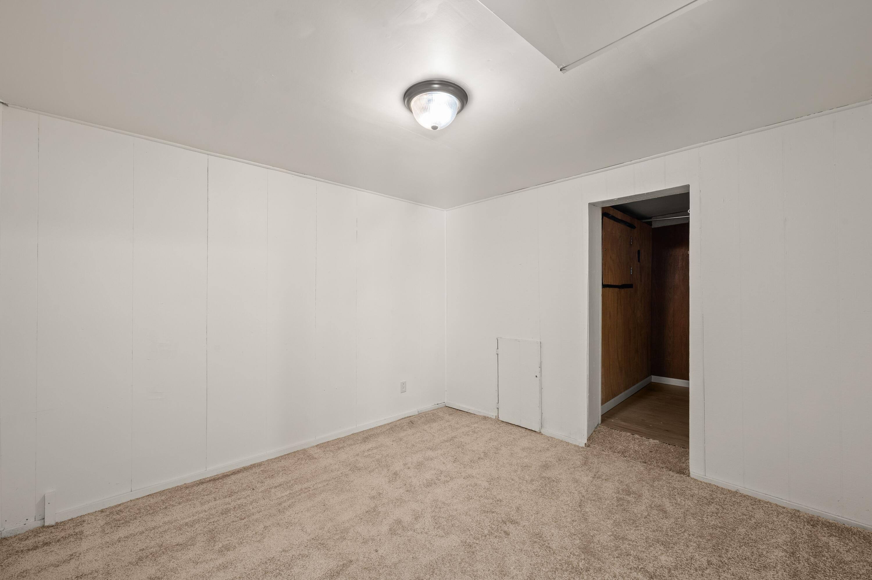 3119 N US Highway 31