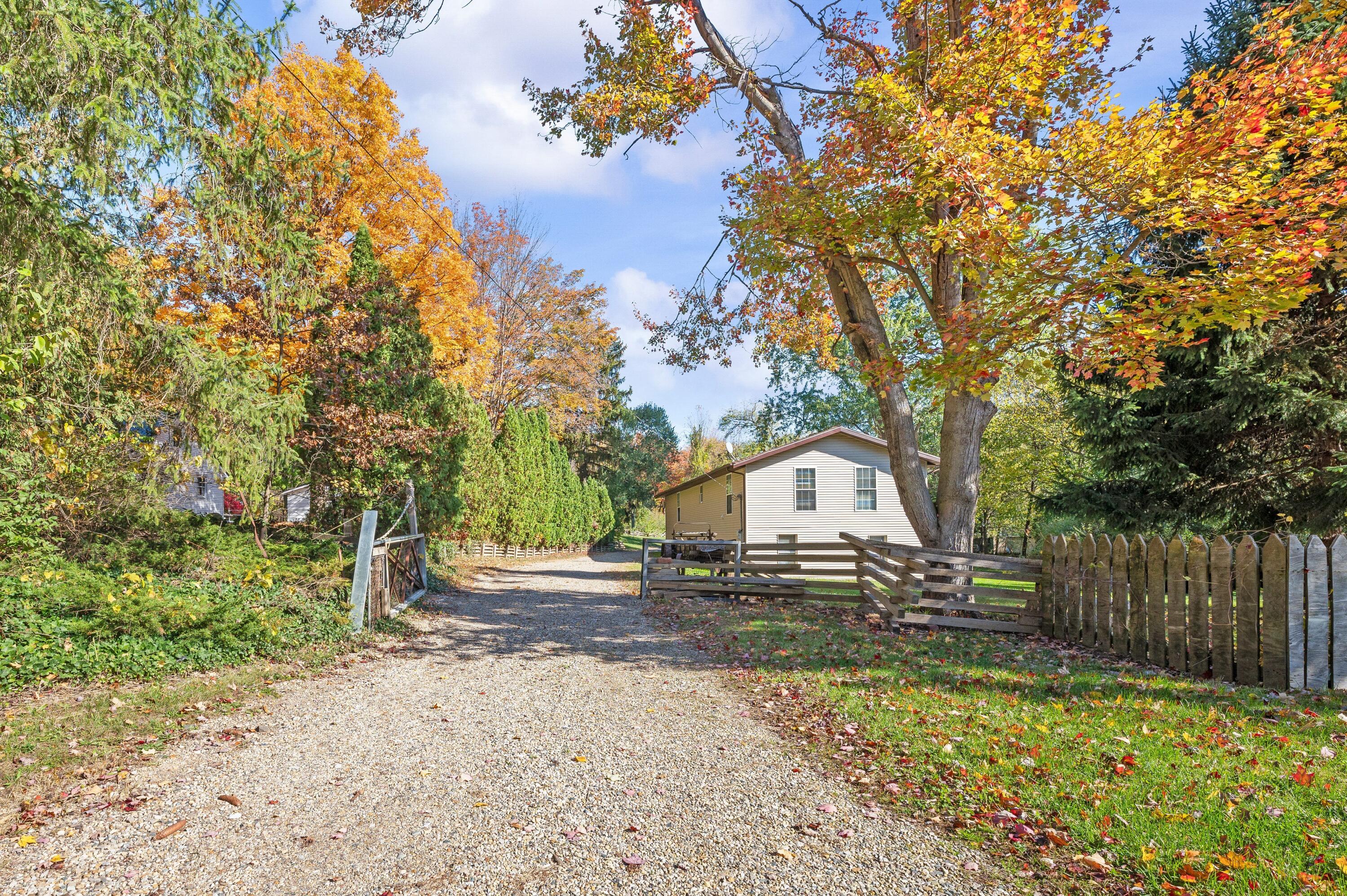 3119 N US Highway 31