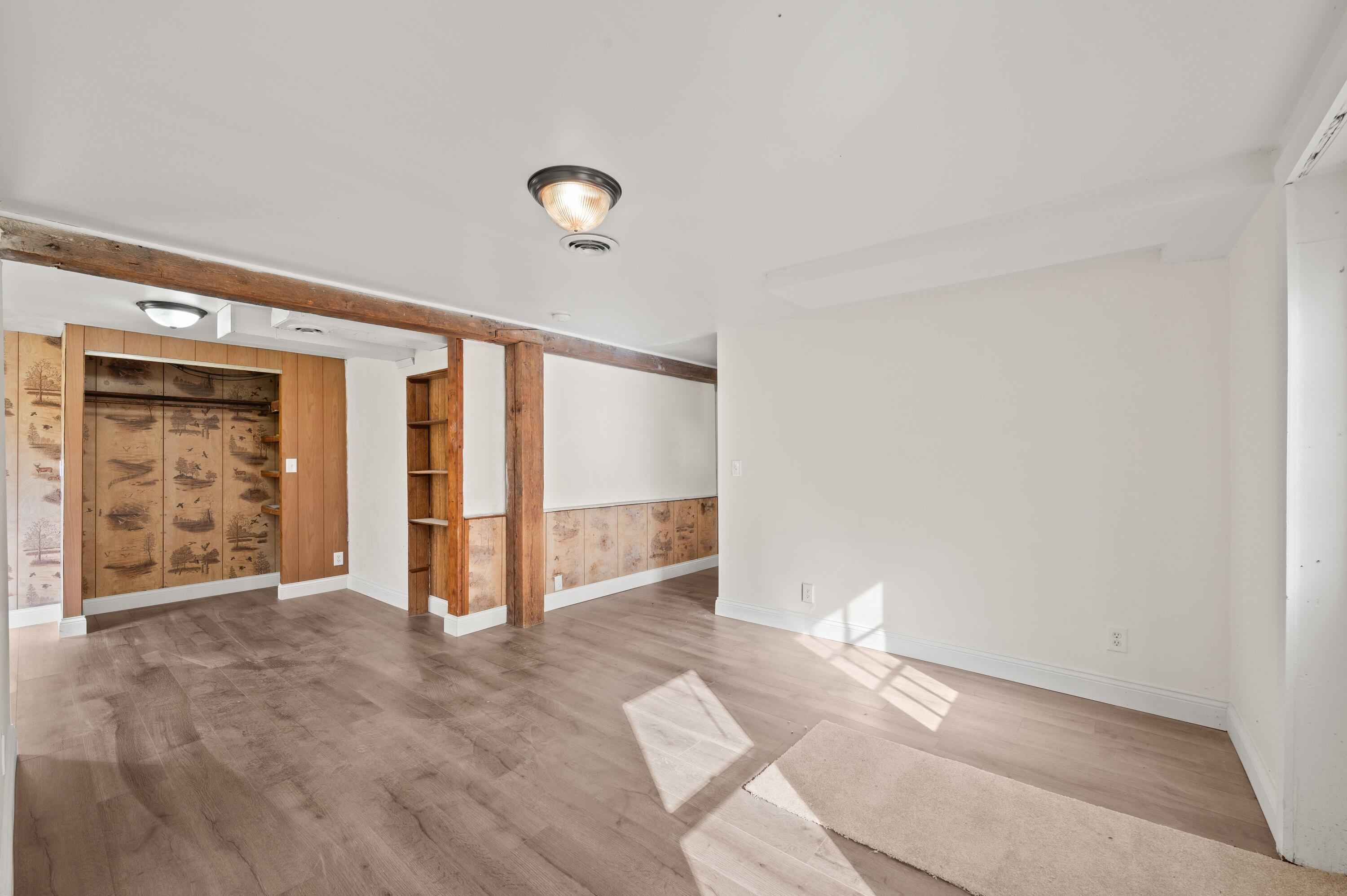 3119 N US Highway 31