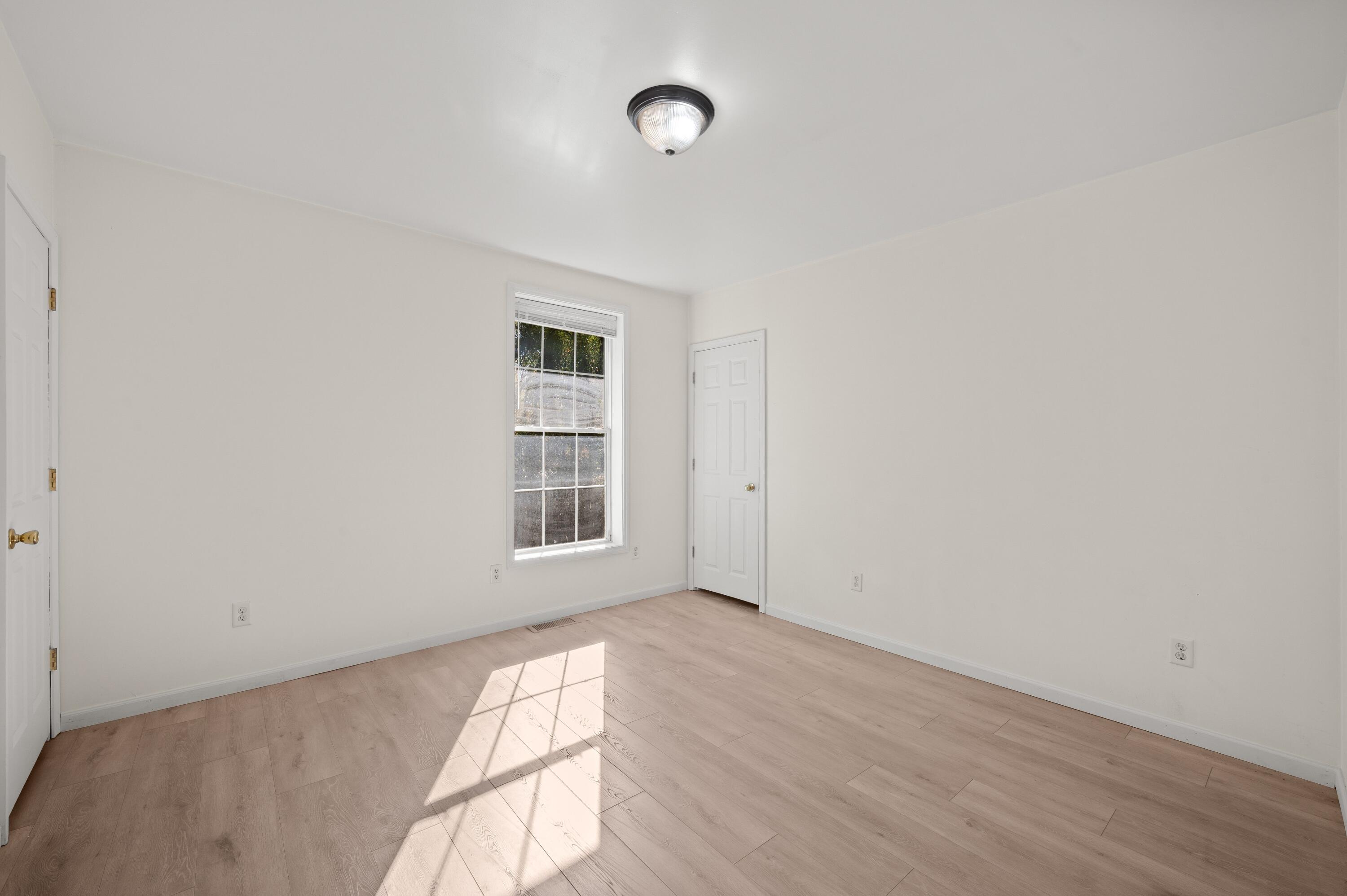 3119 N US Highway 31