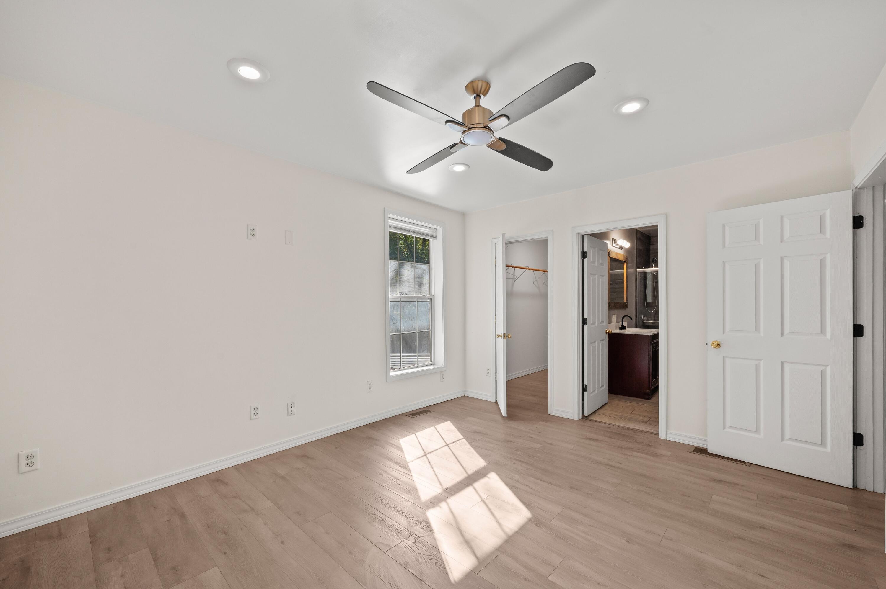 3119 N US Highway 31