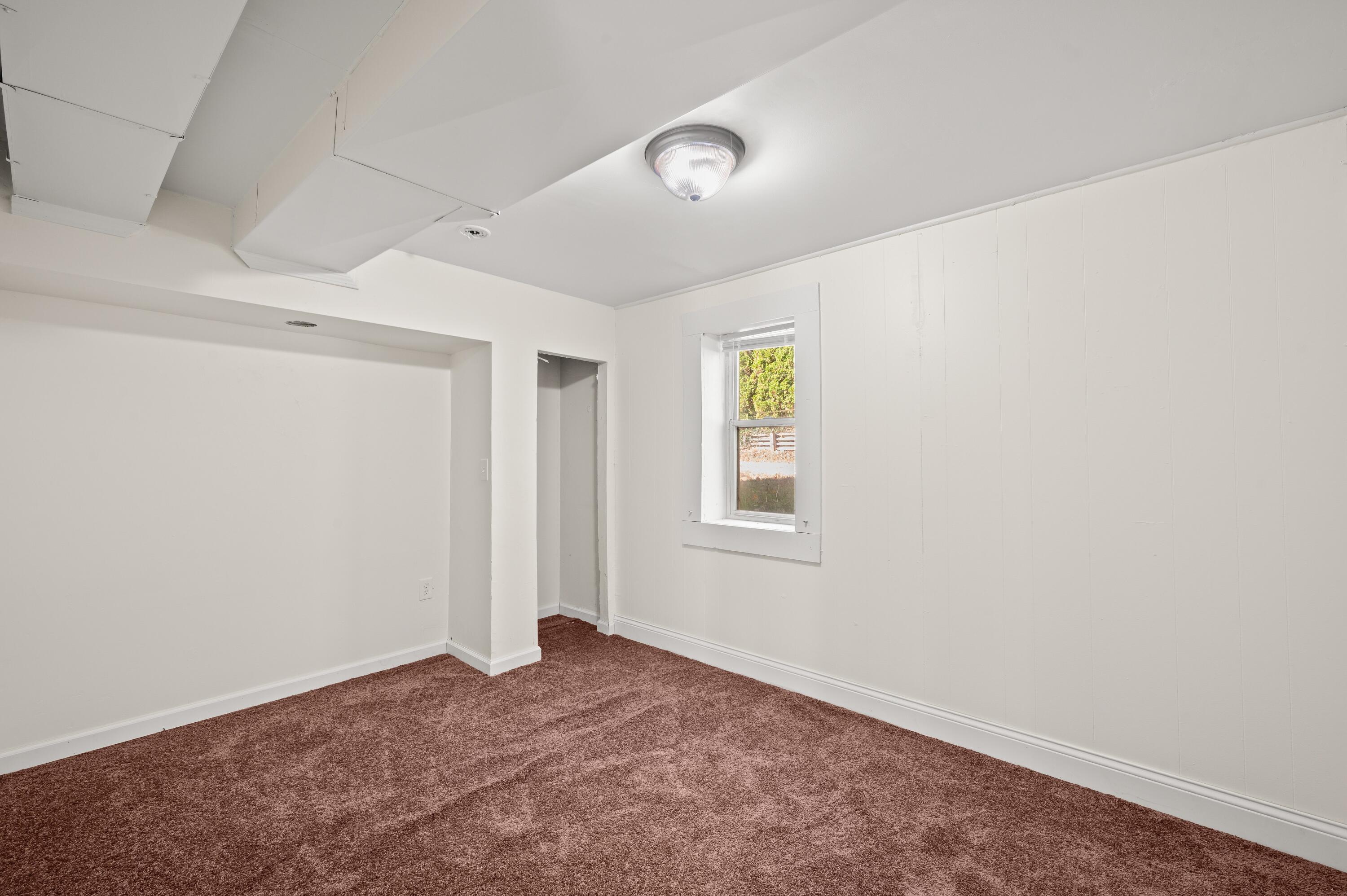 3119 N US Highway 31