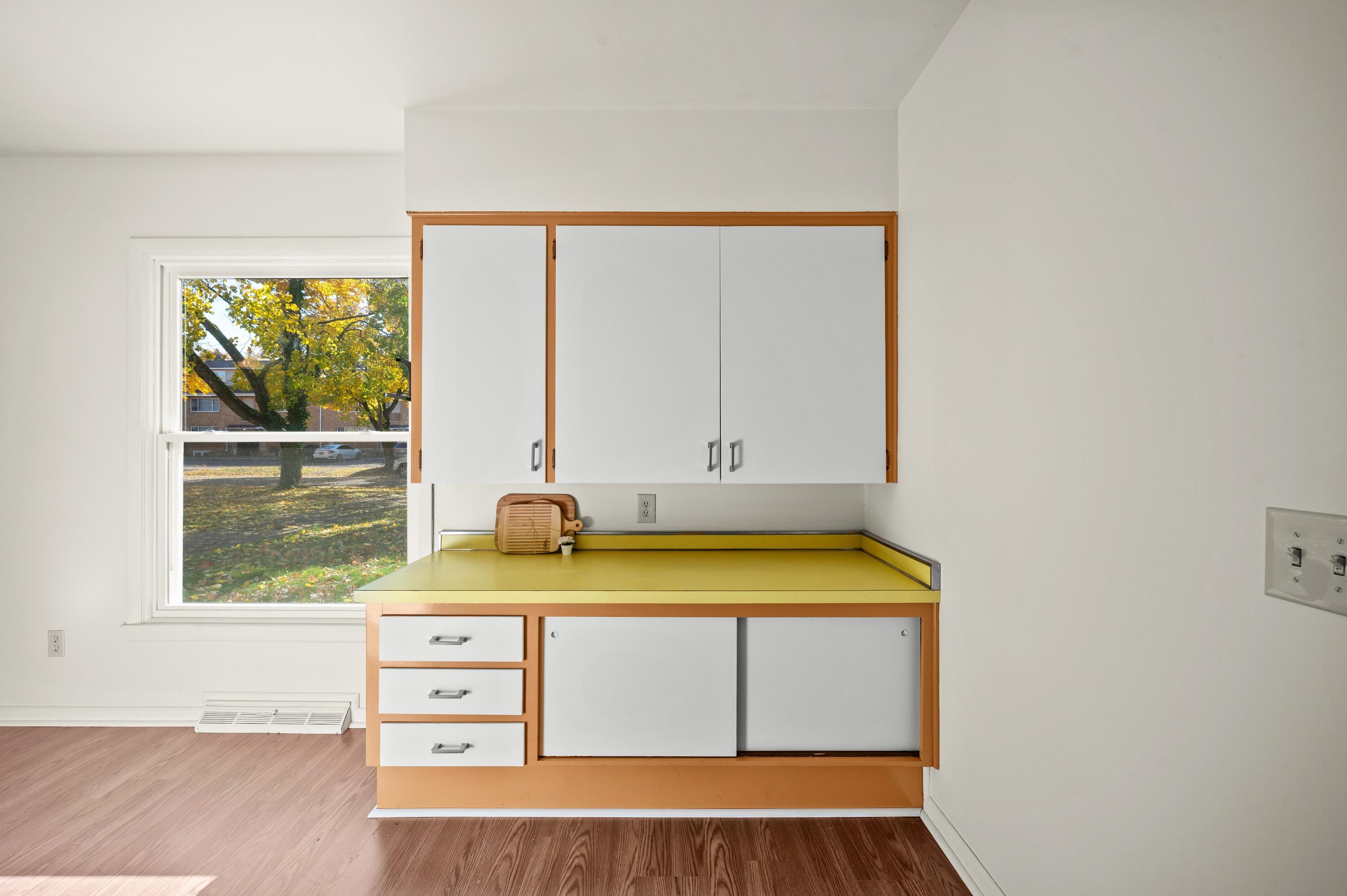 1723 Broadway Street