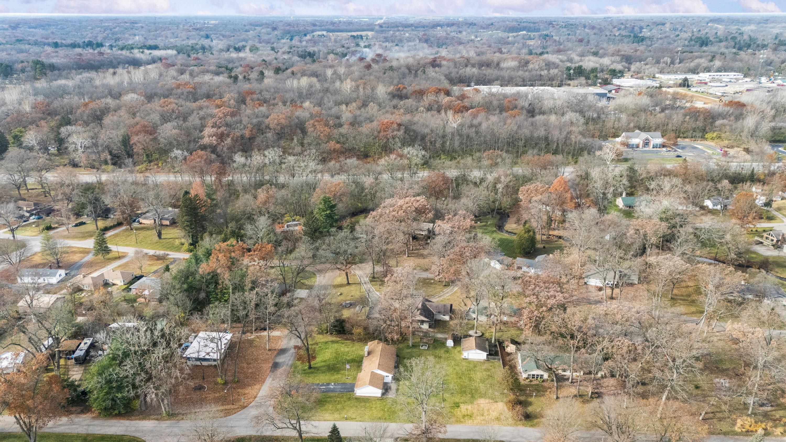 1225 Country Club Drive