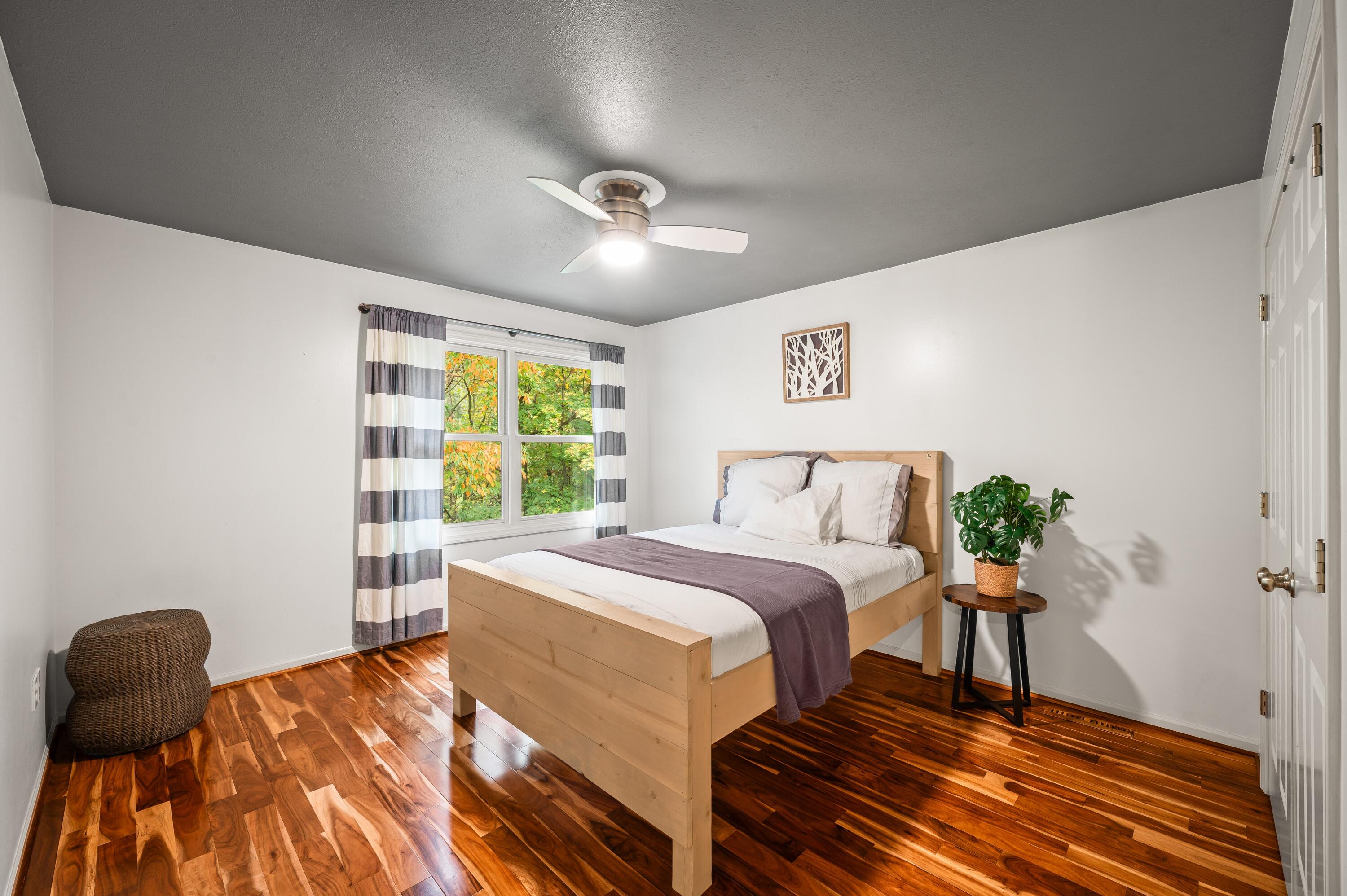 1560 Stonecreek Drive