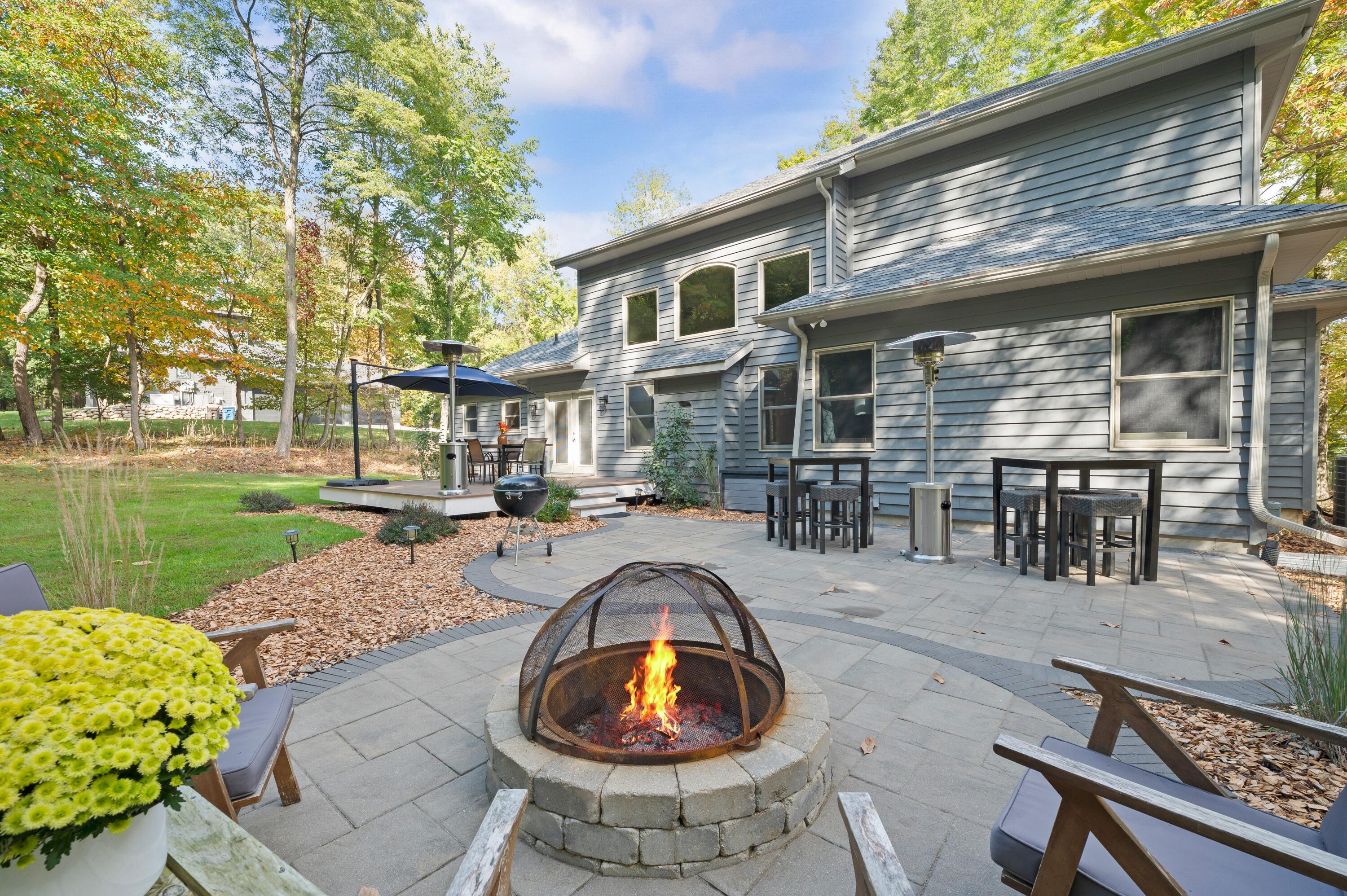 1560 Stonecreek Drive