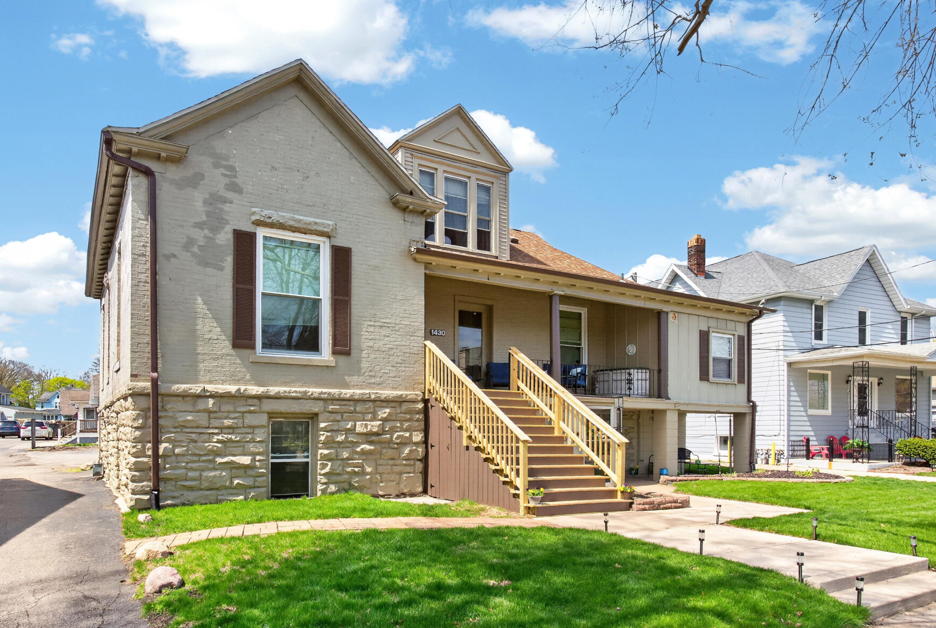 1430 S State Street, St. Joseph