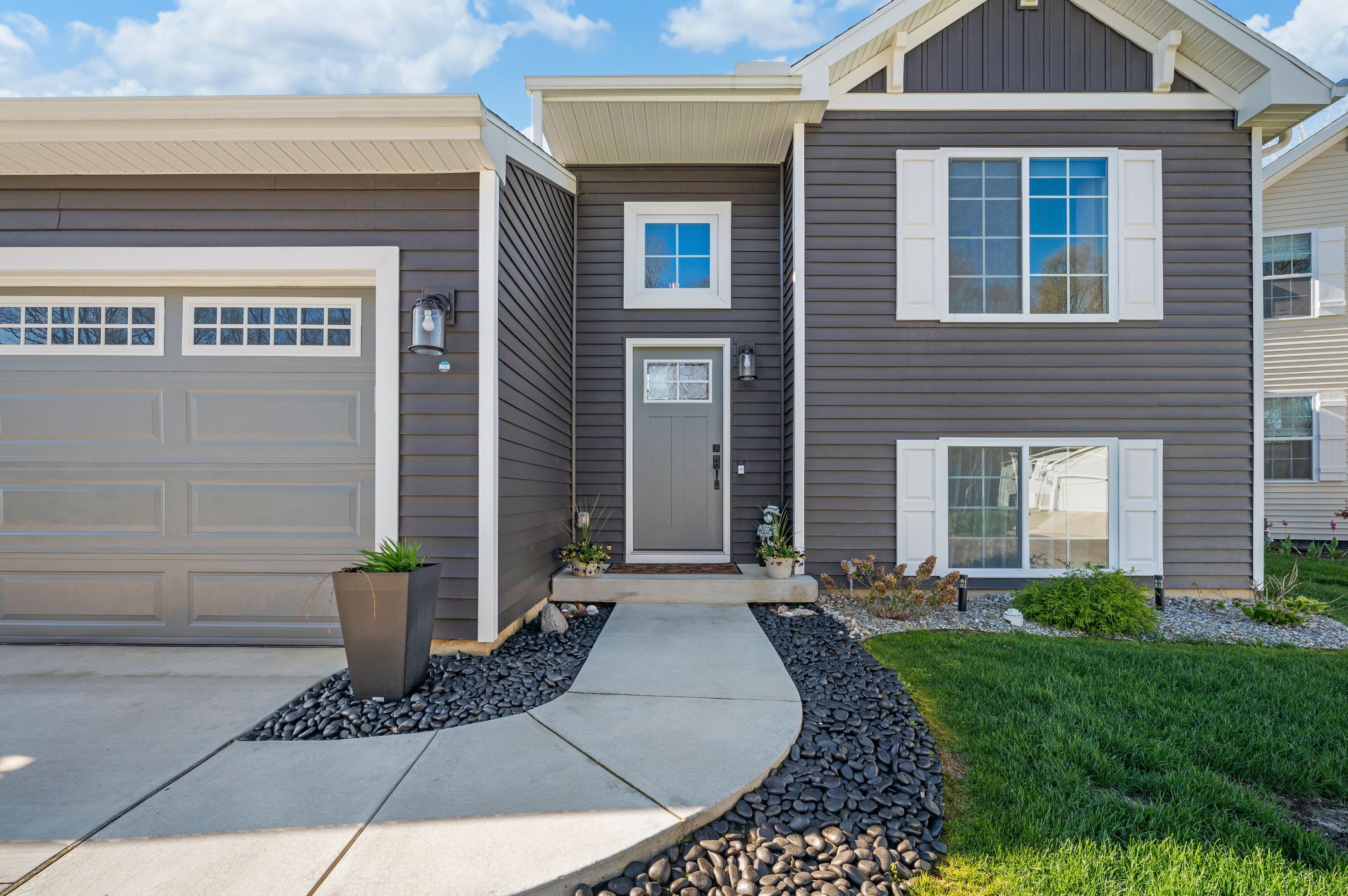 540 N Cygnet Lake Drive