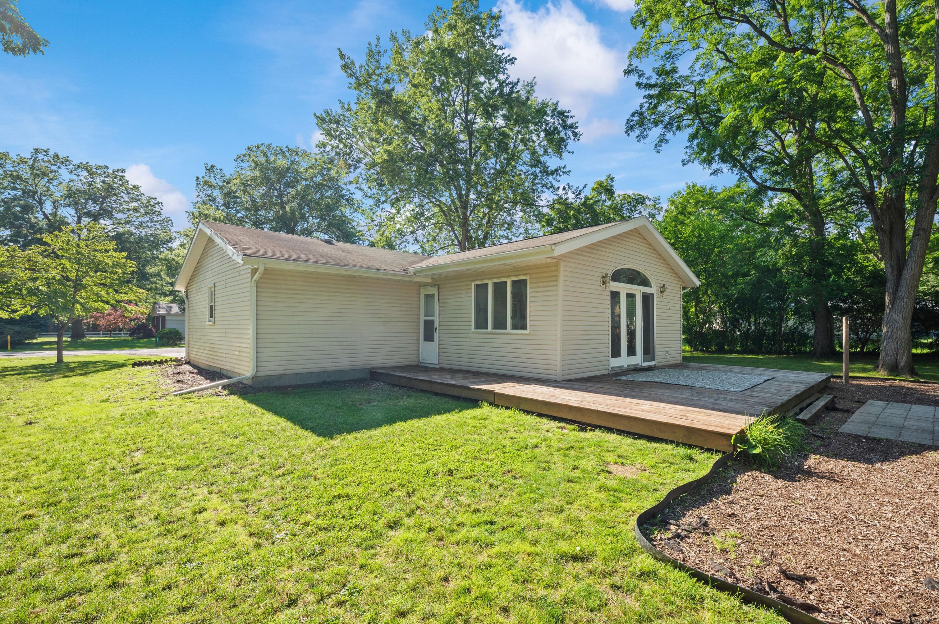 1523 Balmoral Lane