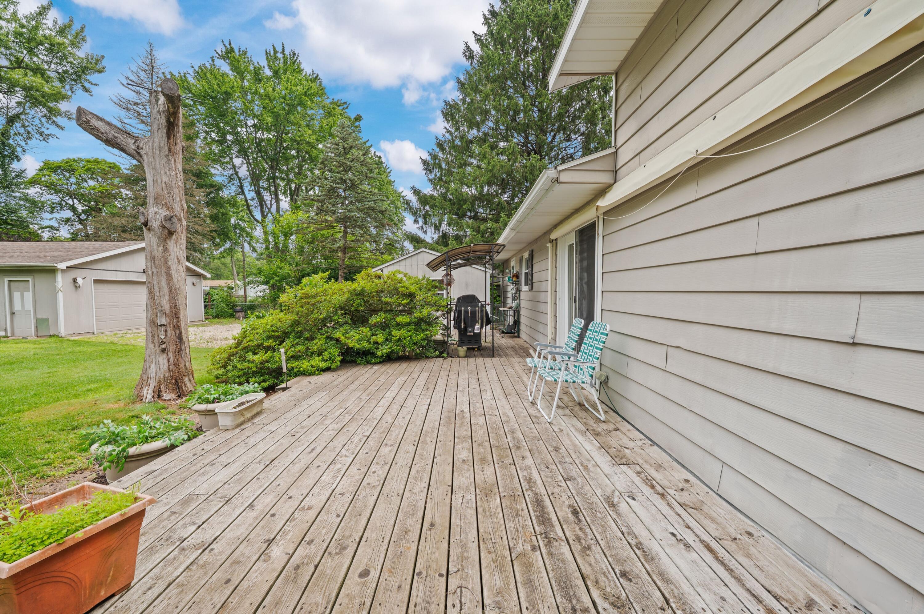 1292 Eddie Drive