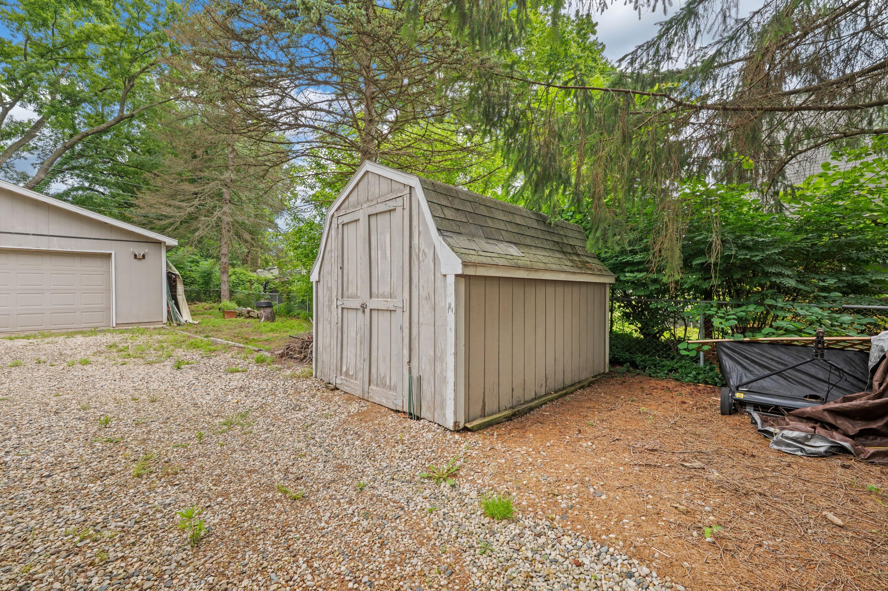 1292 Eddie Drive