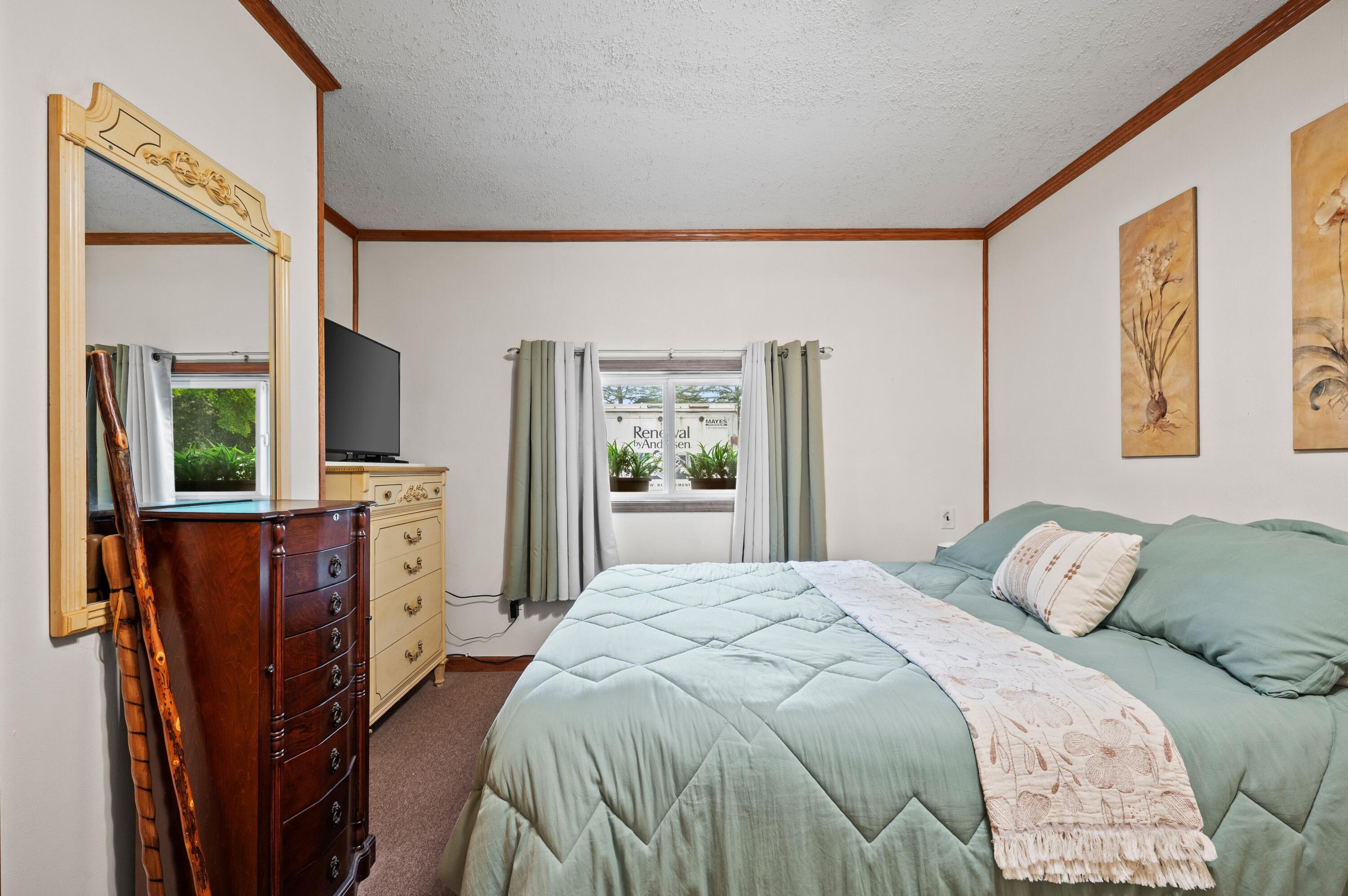 1292 Eddie Drive