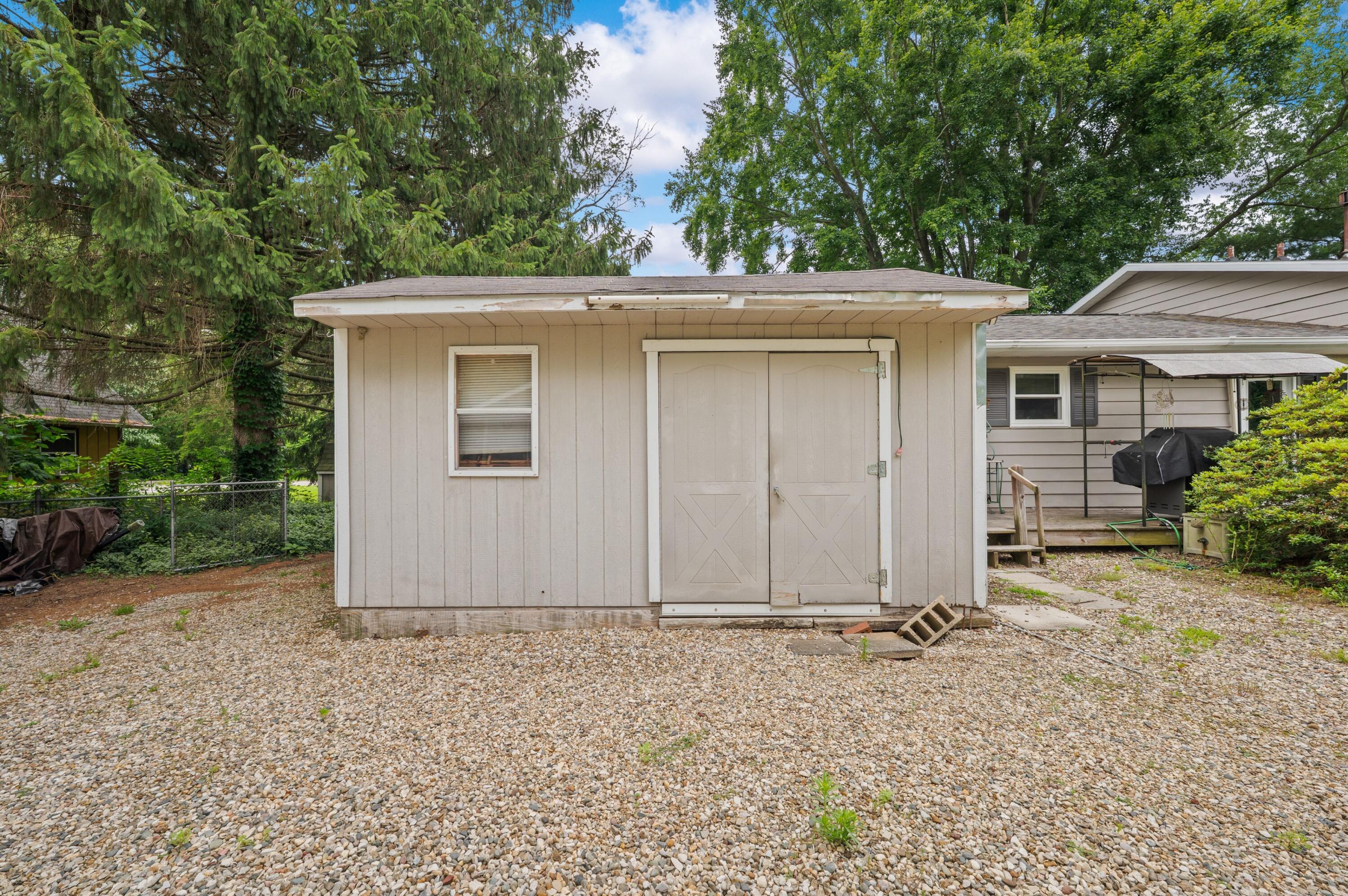 1292 Eddie Drive