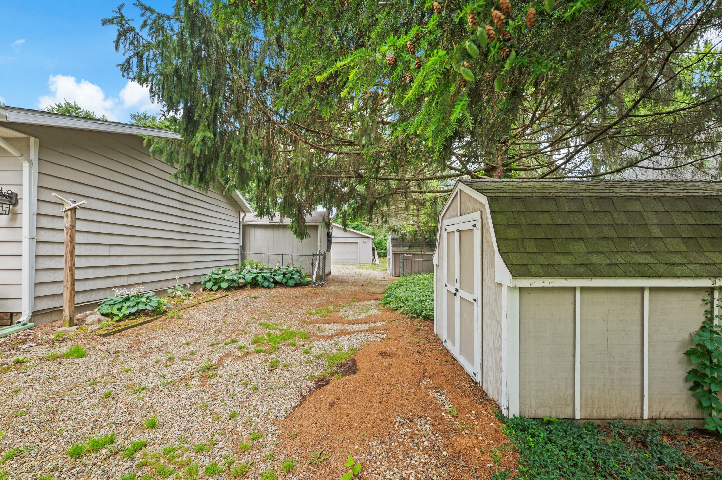 1292 Eddie Drive