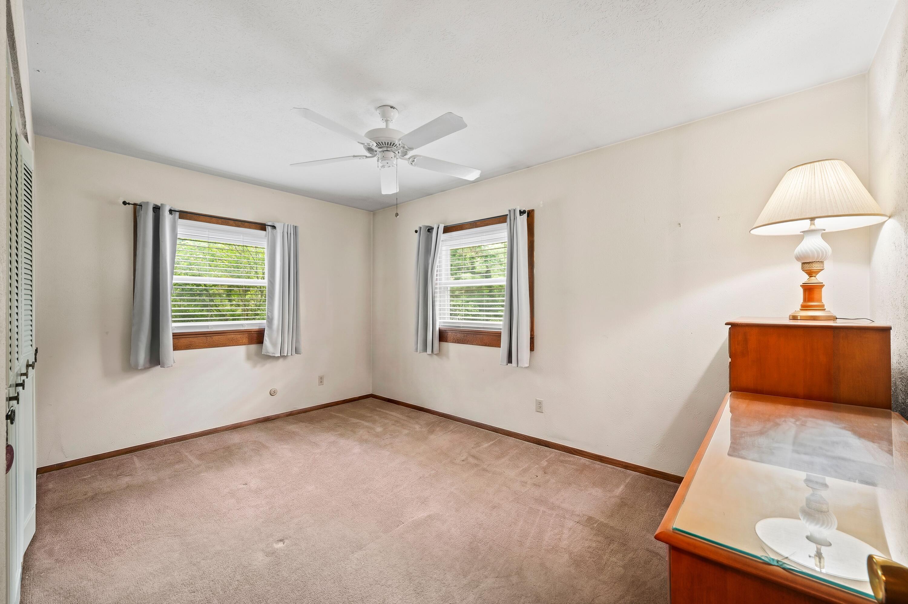 1292 Eddie Drive