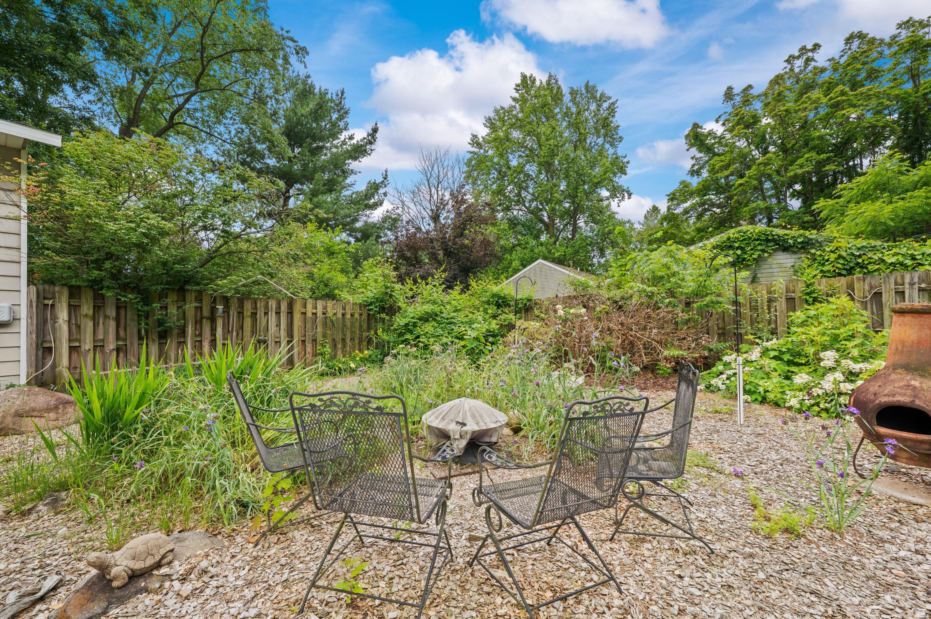 1292 Eddie Drive