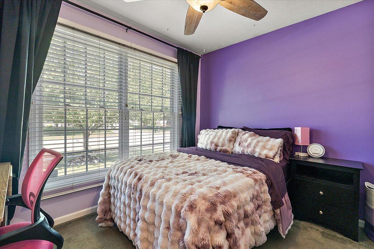 4650 Meadowbrook Lane