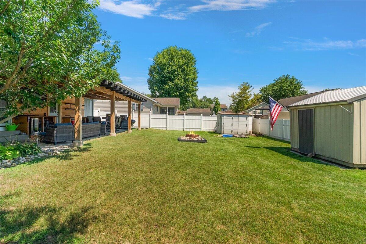 4650 Meadowbrook Lane