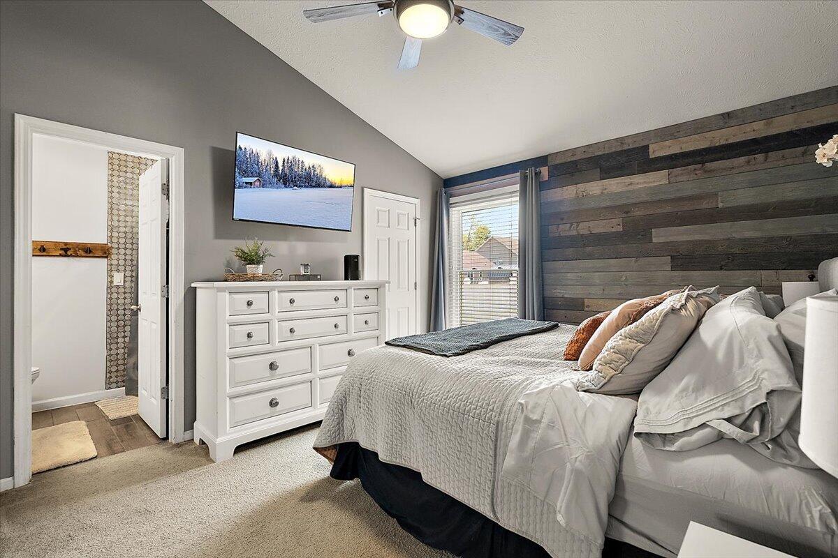 4650 Meadowbrook Lane