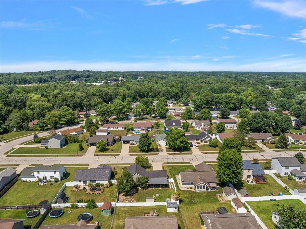 4650 Meadowbrook Lane