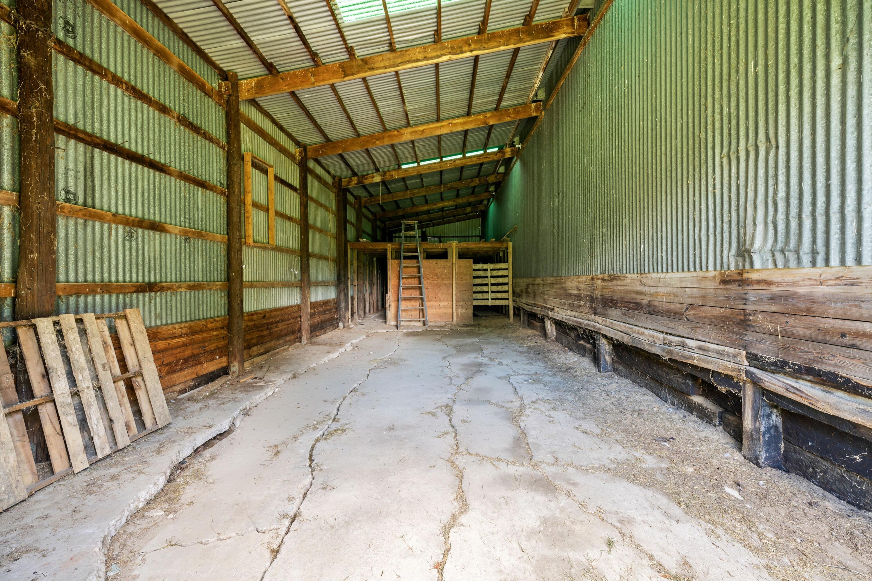 1815 E Glendora Road