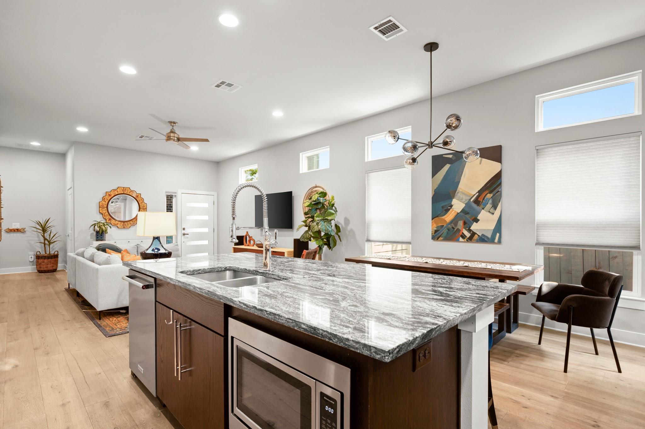 3905 Clawson RD # 12