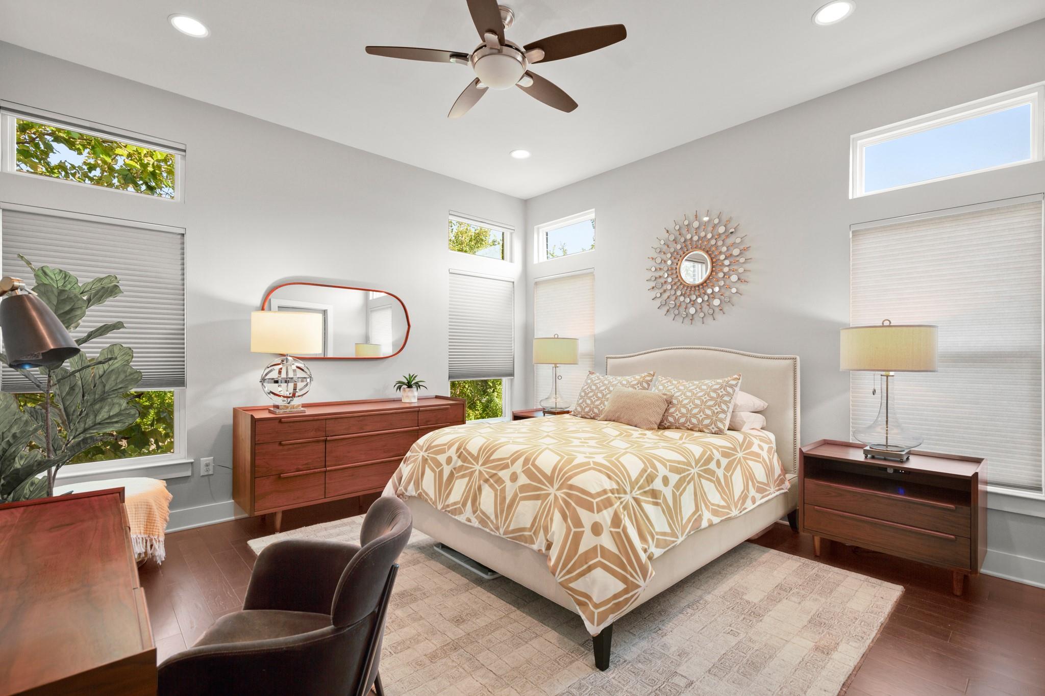 3905 Clawson RD # 12