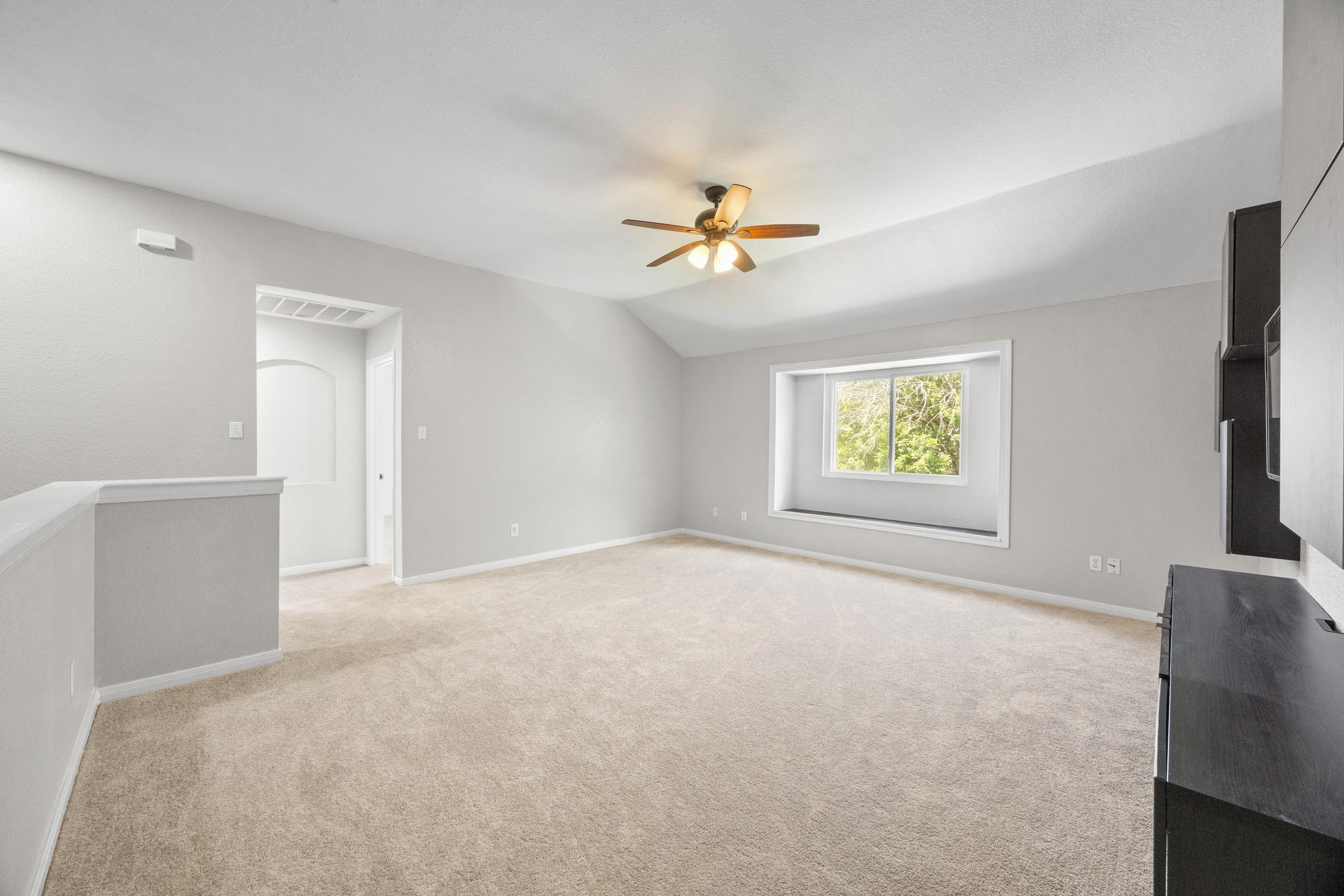 1516 Lorson LOOP
