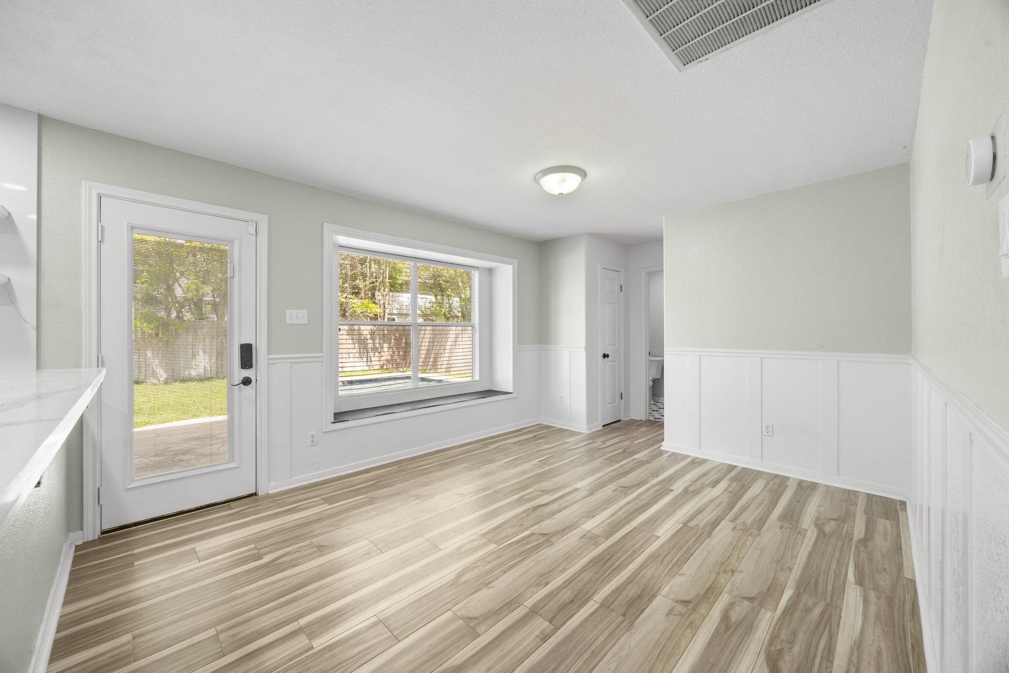 1516 Lorson LOOP